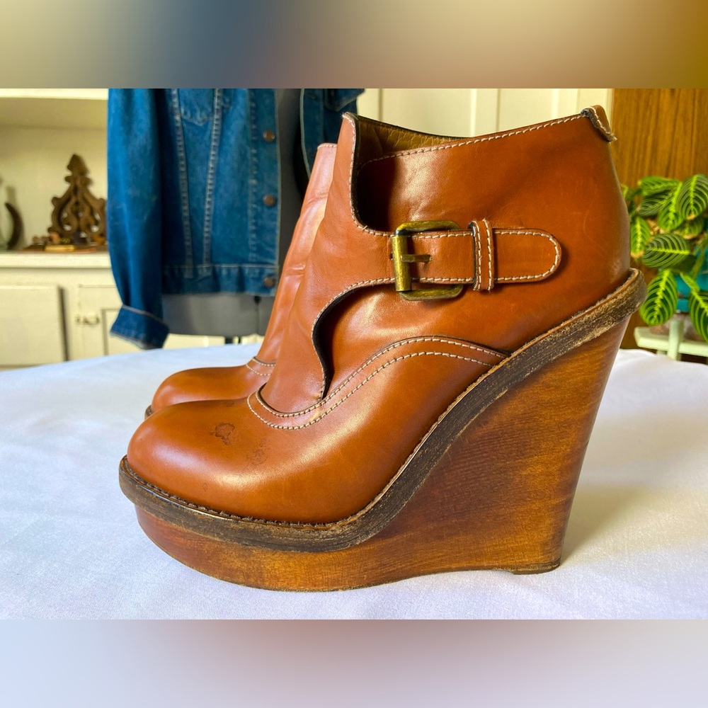 Chloe Brown Leather Wedge Booties Size 39